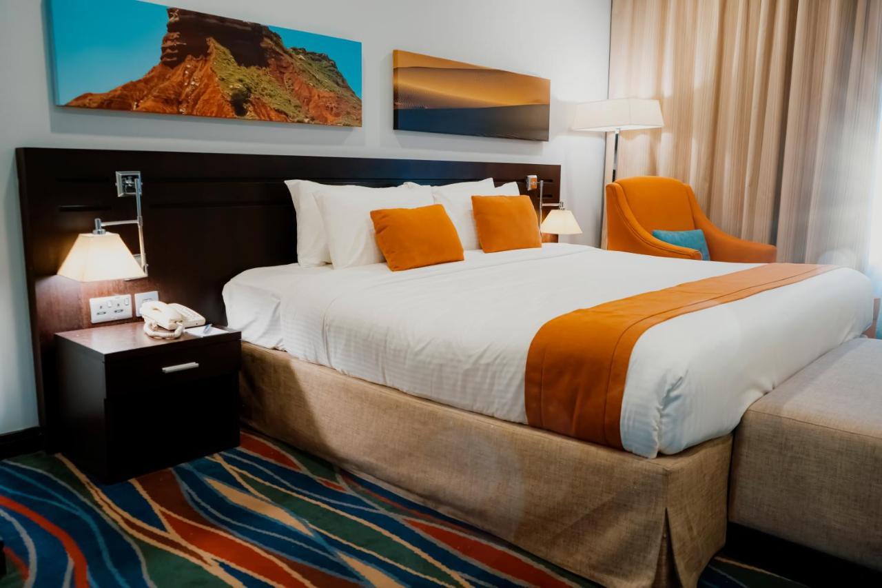 City Seasons Hotel & Suites מוסקט מראה חיצוני תמונה