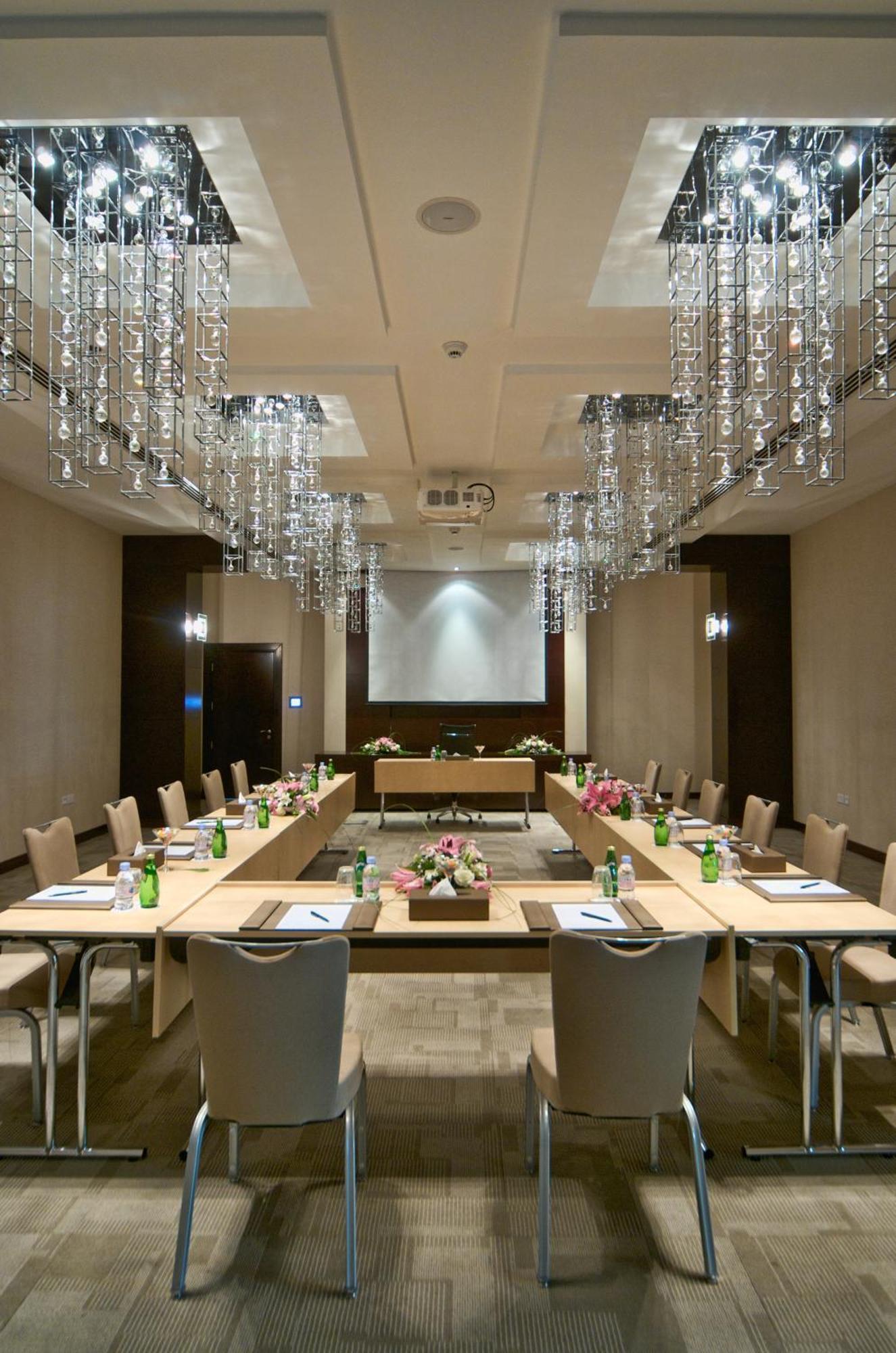 City Seasons Hotel & Suites מוסקט מראה חיצוני תמונה