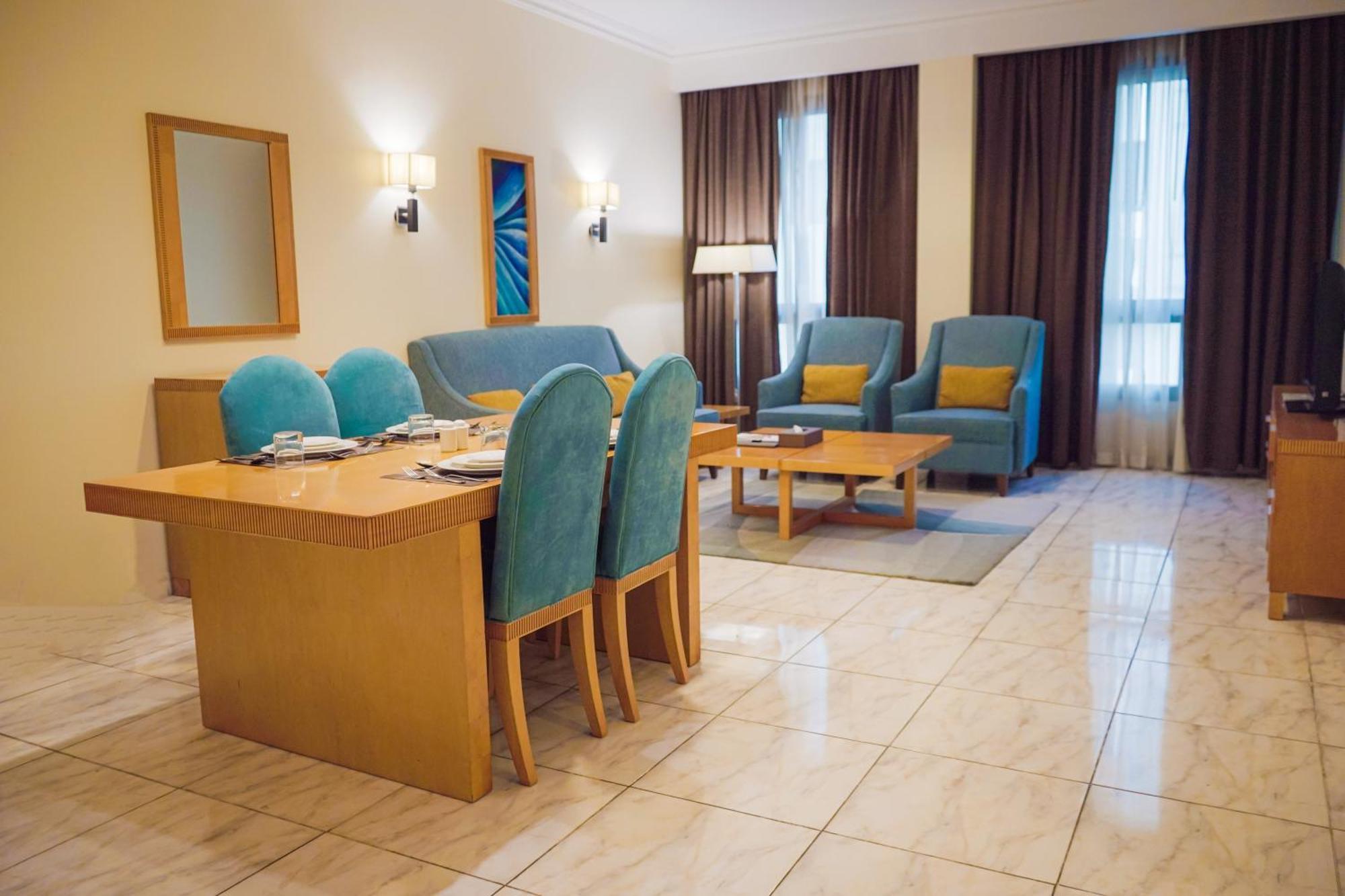 City Seasons Hotel & Suites מוסקט חדר תמונה