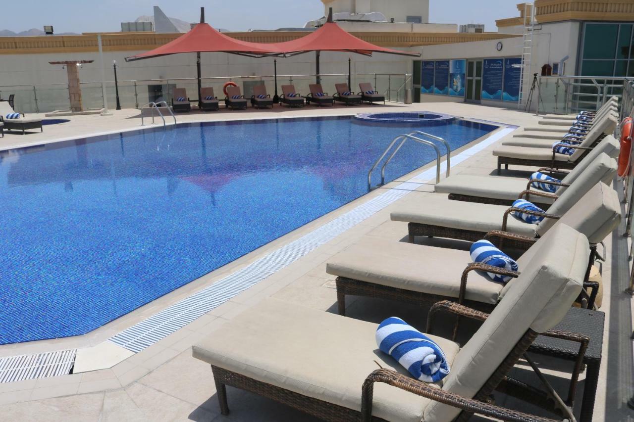 City Seasons Hotel & Suites מוסקט מראה חיצוני תמונה