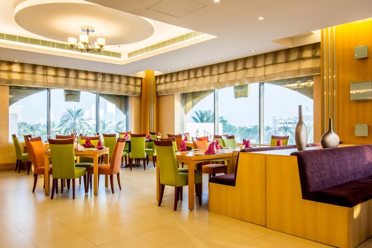 City Seasons Hotel & Suites מוסקט מראה חיצוני תמונה